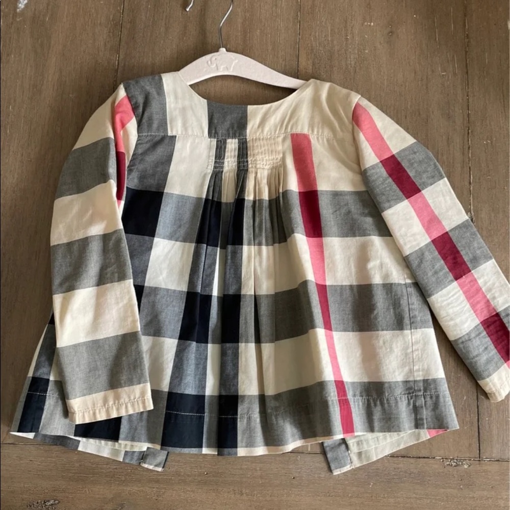 Kids Burberry shirt